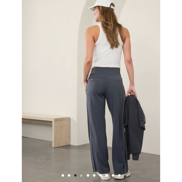 NWT Athleta VENICE HIGH RISE TRACK STRIPE WIDE LEG PANT size Small Granite Blue - Picture 3 of 10